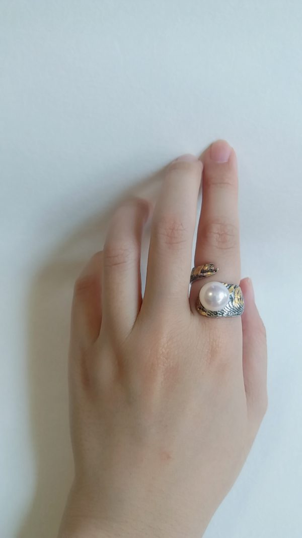 Handcrafted Cuttlefish bone Casting- 24K gold leaf on Sulfide 925 silver Ring with fresh water pearl- OR-001-SG-WP 3